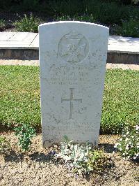 Sangro River War Cemetery - Clark, George Edmund