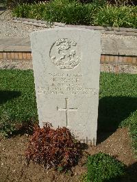 Sangro River War Cemetery - Clark, Richard