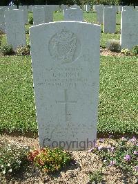 Sangro River War Cemetery - Clinch, Frank