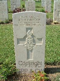Sangro River War Cemetery - Crookston, Robert
