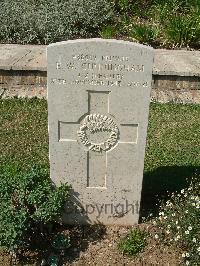 Sangro River War Cemetery - Cunningham, Edgar William