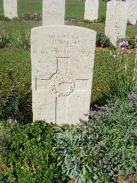 Sangro River War Cemetery - Daniels, Claude Hill