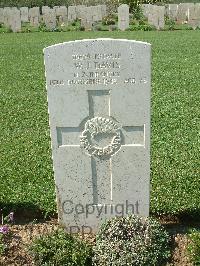 Sangro River War Cemetery - Davis, William James