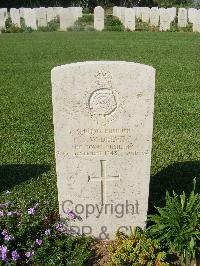 Sangro River War Cemetery - Delve, James William