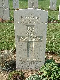 Sangro River War Cemetery - Dick, Douglas Otter