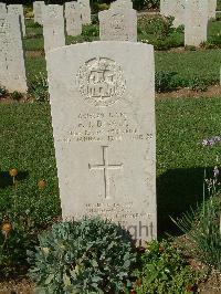 Sangro River War Cemetery - Divall, Francis Joseph