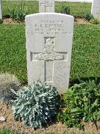 Sangro River War Cemetery - Edwards, Robert David