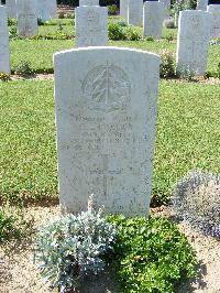 Sangro River War Cemetery - Fischer, Frederick Edward