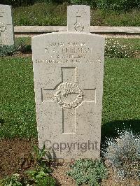 Sangro River War Cemetery - Freeman, P J