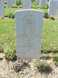 Sangro River War Cemetery - Gray, Edward