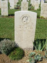 Sangro River War Cemetery - Gregory, F H M