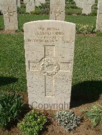 Sangro River War Cemetery - Halford, James