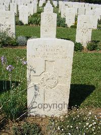 Sangro River War Cemetery - Hallett, Trevor James