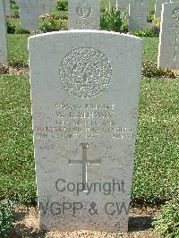 Sangro River War Cemetery - Hathway, William