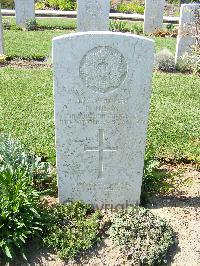 Sangro River War Cemetery - Higgs, Fred