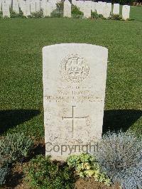 Sangro River War Cemetery - Horne, William Kenneth