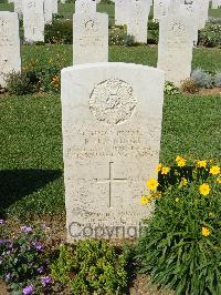 Sangro River War Cemetery - Hunnings, Edward