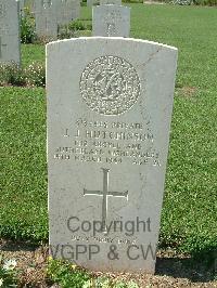 Sangro River War Cemetery - Hutchison, Hugh Leslie