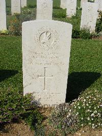 Sangro River War Cemetery - Jamieson, M C