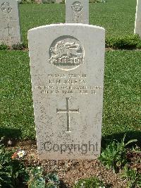 Sangro River War Cemetery - Joleys, Robert Hayhurst