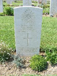 Sangro River War Cemetery - Jones, Christopher