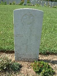 Sangro River War Cemetery - Jones, Emilyn Lloyd