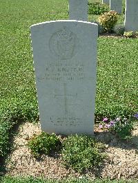 Sangro River War Cemetery - Kingston, Ernest Charles
