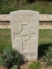 Sangro River War Cemetery - King, Nigel Stewart