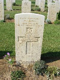 Sangro River War Cemetery - King, William Edwin
