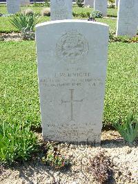 Sangro River War Cemetery - Knight, John William