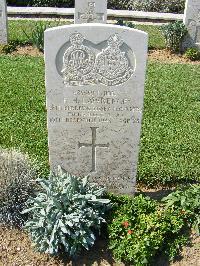 Sangro River War Cemetery - Lawrence, Francis Henry