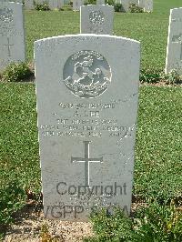 Sangro River War Cemetery - Lee, Arthur