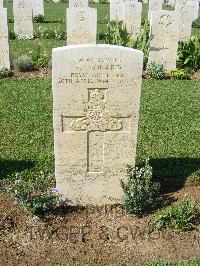 Sangro River War Cemetery - Leonard, Thomas