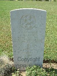 Sangro River War Cemetery - Lewry, John Henry