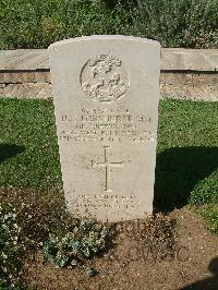 Sangro River War Cemetery - Longhurst, Harold James
