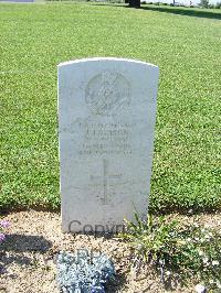 Sangro River War Cemetery - Louison, James