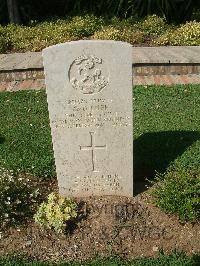 Sangro River War Cemetery - Luff, Charles Dennis