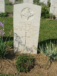 Sangro River War Cemetery - Lynch, Valentine