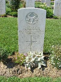 Sangro River War Cemetery - MacKenzie, James Ross