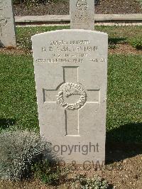 Sangro River War Cemetery - MacLennan, Hector Roderick