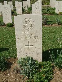 Sangro River War Cemetery - Marsh, Roy Laurie