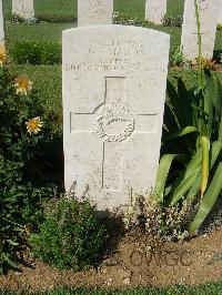 Sangro River War Cemetery - Martin, George Edward