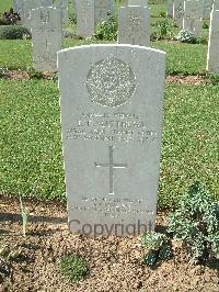 Sangro River War Cemetery - Matthews, Frank Edward