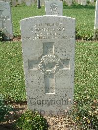 Sangro River War Cemetery - Menzies, Stewart