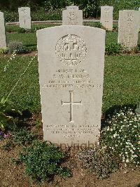 Sangro River War Cemetery - Messias, Sidney Walter