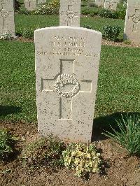 Sangro River War Cemetery - Mills, Nigel Richard James