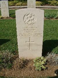 Sangro River War Cemetery - Mills, William Ernest