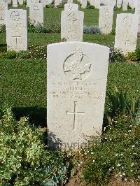 Sangro River War Cemetery - Moore, George