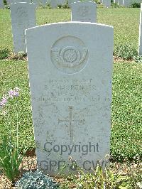 Sangro River War Cemetery - Mortimer, Rudolph Lionel
