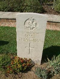 Sangro River War Cemetery - Murty, John